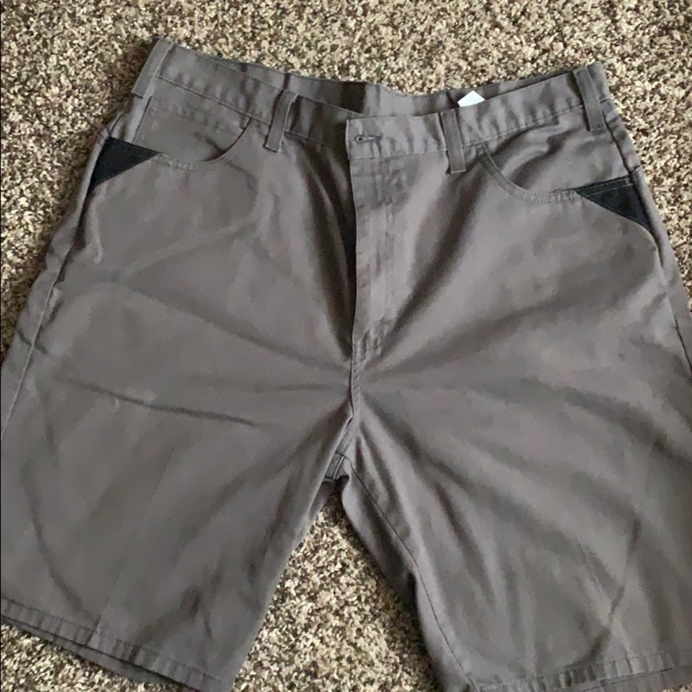 Men’s shorts